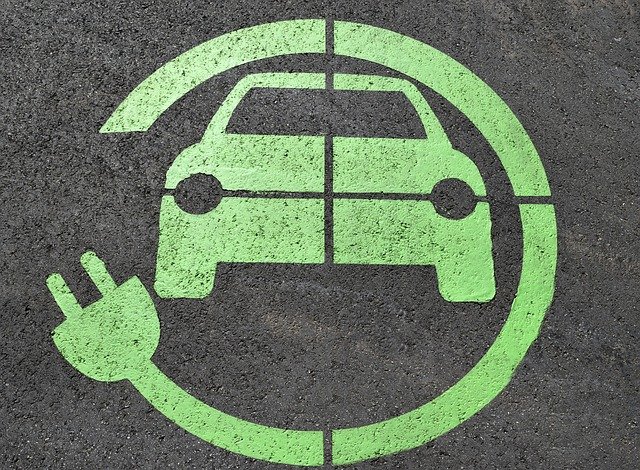 Recharger une voiture électrique